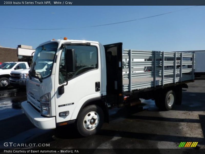  2009 N Series Truck NPR White