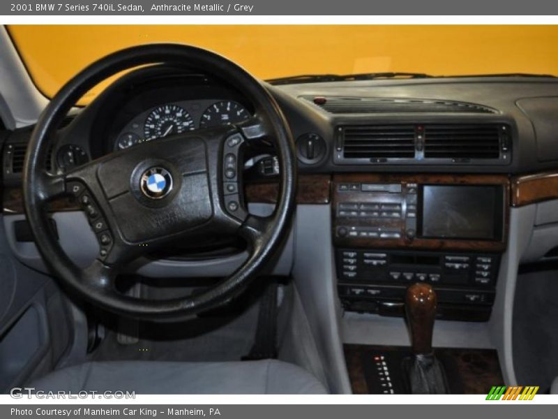 Anthracite Metallic / Grey 2001 BMW 7 Series 740iL Sedan