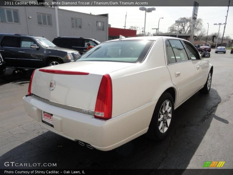 White Diamond Tricoat / Titanium/Dark Titanium Accents 2011 Cadillac DTS Luxury