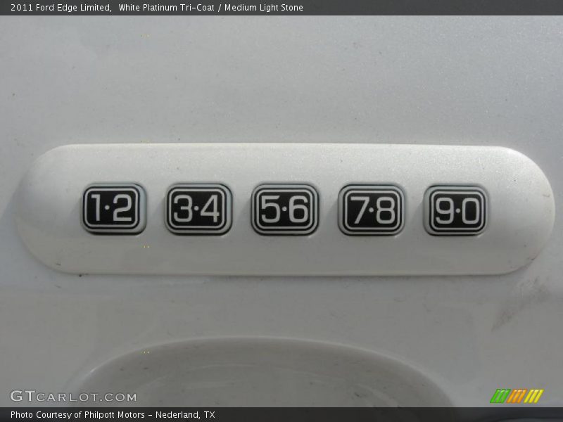 White Platinum Tri-Coat / Medium Light Stone 2011 Ford Edge Limited