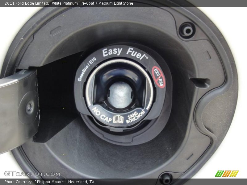 White Platinum Tri-Coat / Medium Light Stone 2011 Ford Edge Limited
