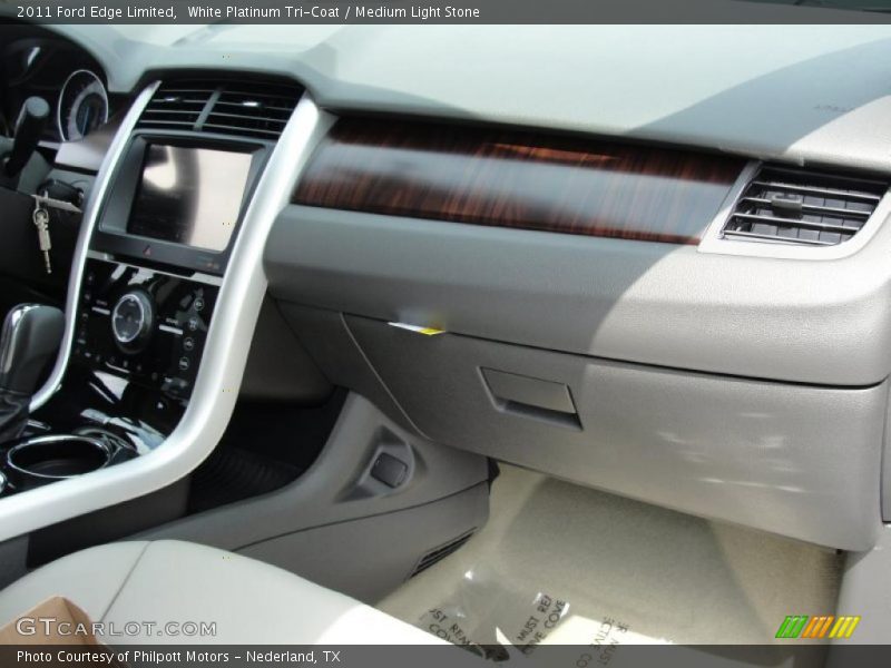 White Platinum Tri-Coat / Medium Light Stone 2011 Ford Edge Limited