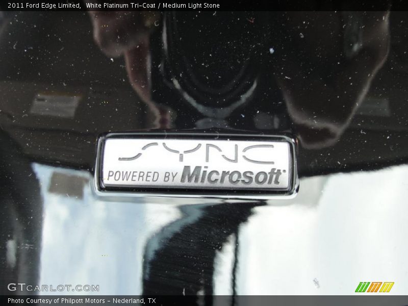 White Platinum Tri-Coat / Medium Light Stone 2011 Ford Edge Limited
