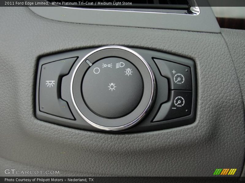 White Platinum Tri-Coat / Medium Light Stone 2011 Ford Edge Limited