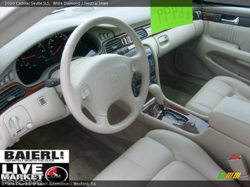 White Diamond / Neutral Shale 2000 Cadillac Seville SLS