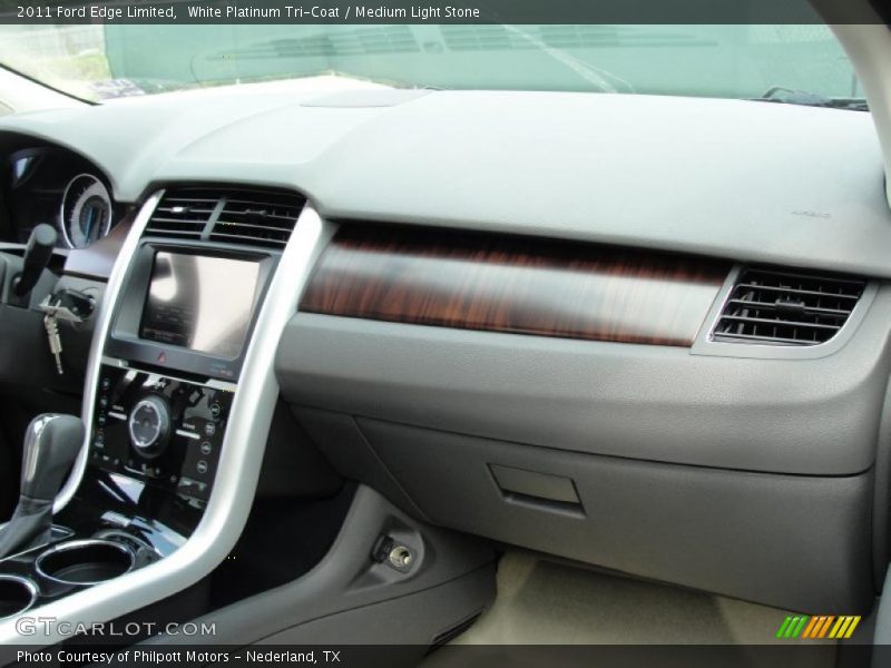 White Platinum Tri-Coat / Medium Light Stone 2011 Ford Edge Limited