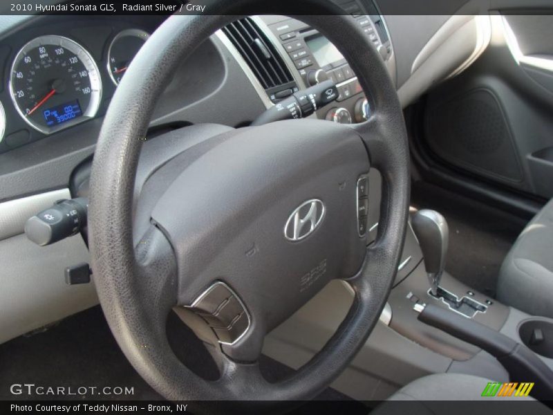 Radiant Silver / Gray 2010 Hyundai Sonata GLS
