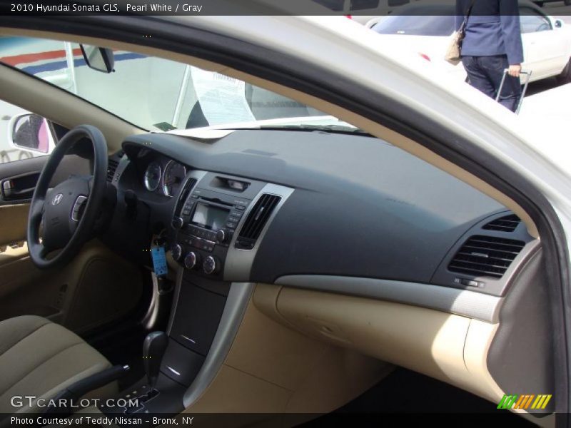 Pearl White / Gray 2010 Hyundai Sonata GLS