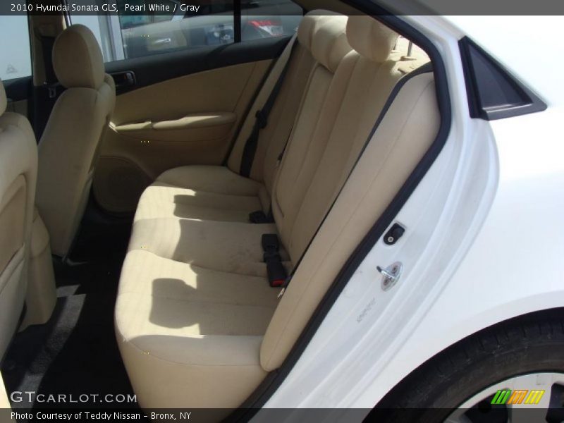 Pearl White / Gray 2010 Hyundai Sonata GLS