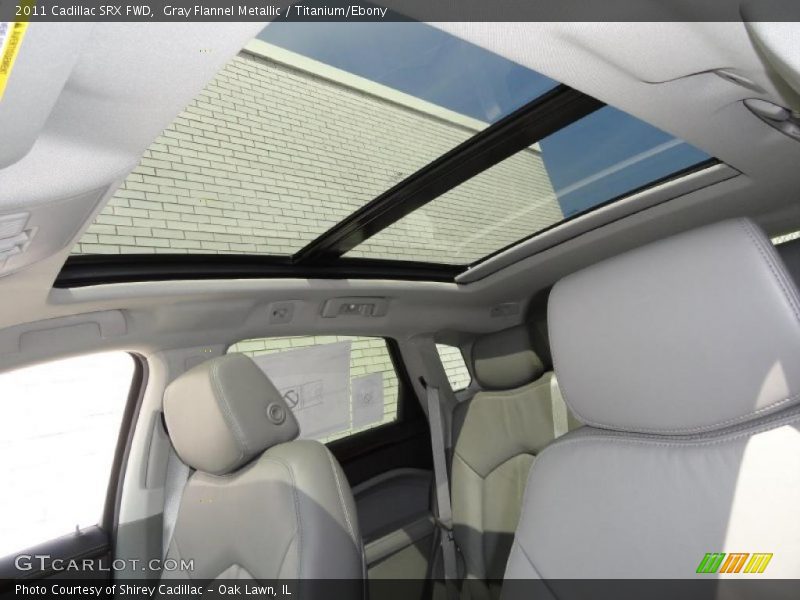 Gray Flannel Metallic / Titanium/Ebony 2011 Cadillac SRX FWD