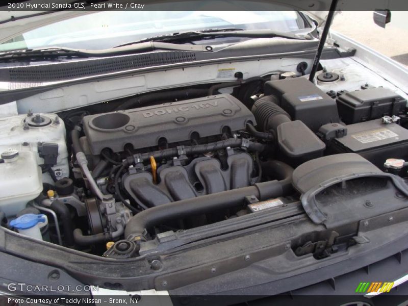 Pearl White / Gray 2010 Hyundai Sonata GLS