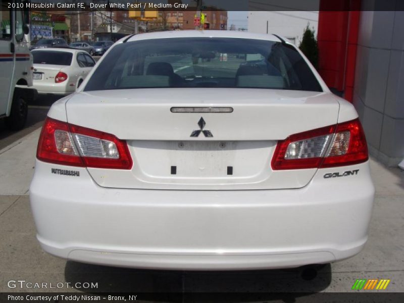 Dover White Pearl / Medium Gray 2010 Mitsubishi Galant FE