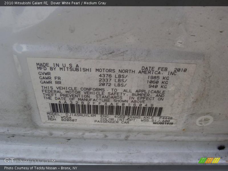 Dover White Pearl / Medium Gray 2010 Mitsubishi Galant FE