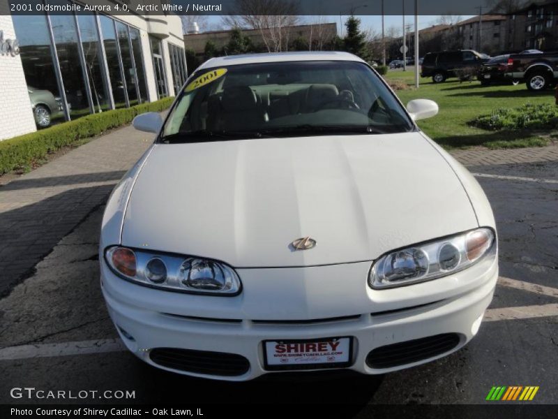 Arctic White / Neutral 2001 Oldsmobile Aurora 4.0