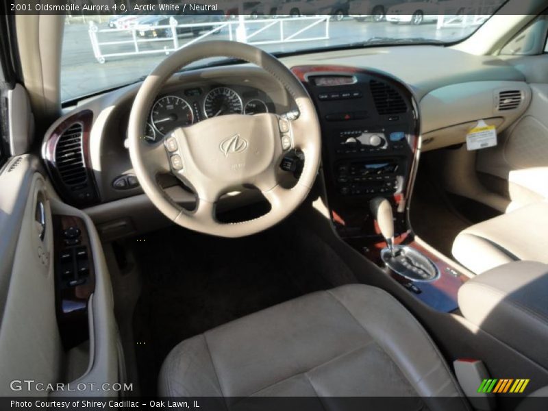 Arctic White / Neutral 2001 Oldsmobile Aurora 4.0