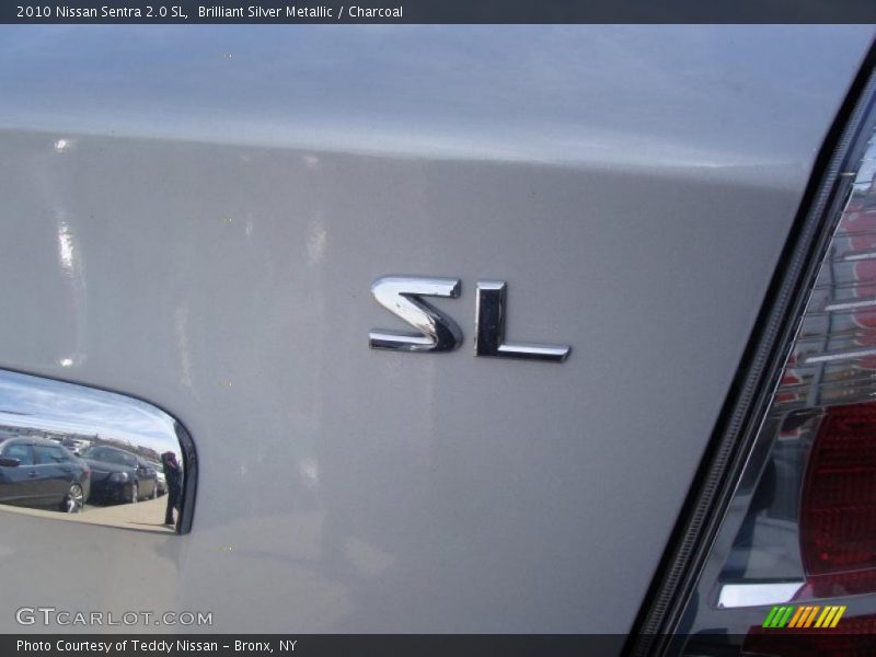 Brilliant Silver Metallic / Charcoal 2010 Nissan Sentra 2.0 SL