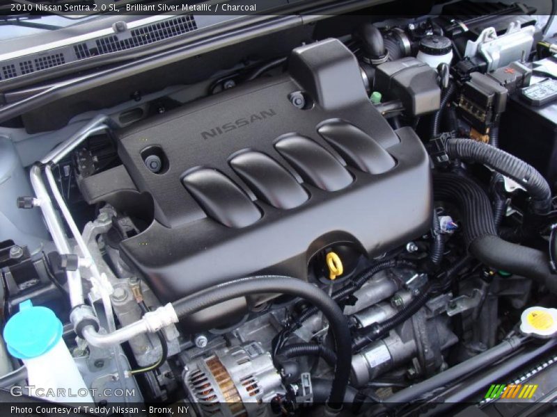 Brilliant Silver Metallic / Charcoal 2010 Nissan Sentra 2.0 SL