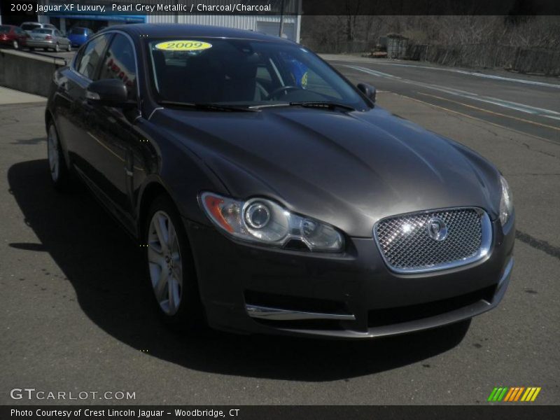 Pearl Grey Metallic / Charcoal/Charcoal 2009 Jaguar XF Luxury