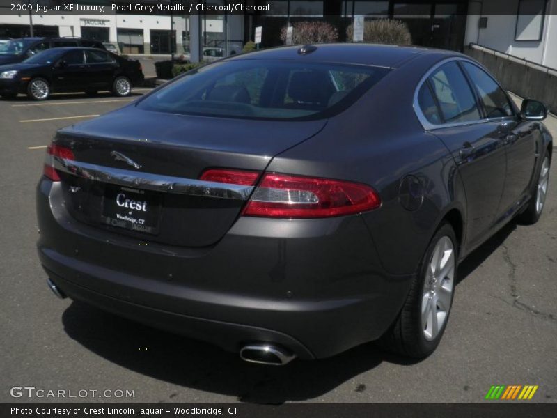 Pearl Grey Metallic / Charcoal/Charcoal 2009 Jaguar XF Luxury