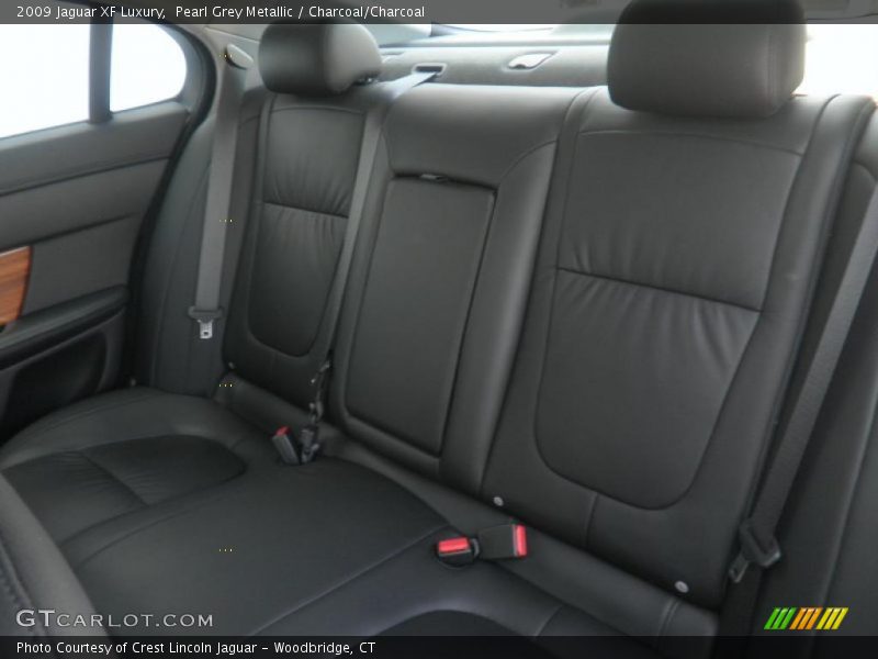 Pearl Grey Metallic / Charcoal/Charcoal 2009 Jaguar XF Luxury