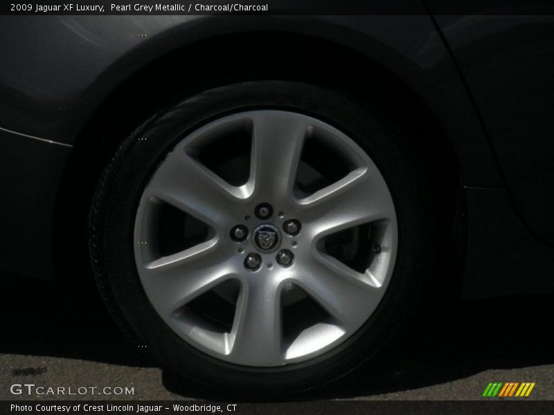 Pearl Grey Metallic / Charcoal/Charcoal 2009 Jaguar XF Luxury
