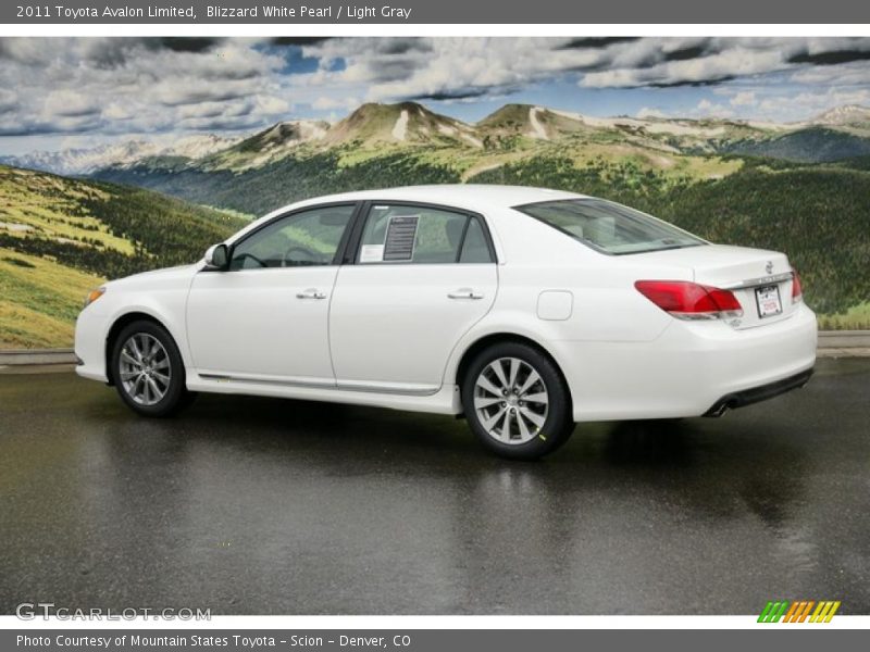 Blizzard White Pearl / Light Gray 2011 Toyota Avalon Limited