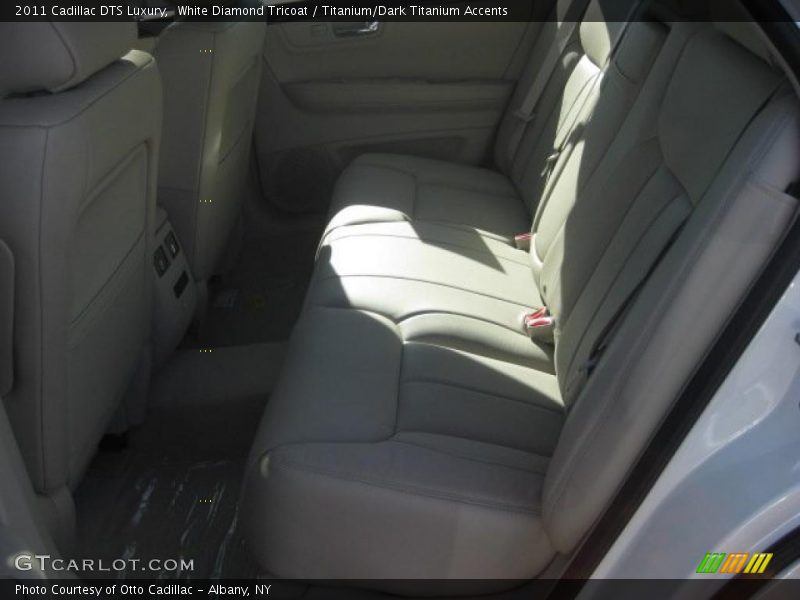 White Diamond Tricoat / Titanium/Dark Titanium Accents 2011 Cadillac DTS Luxury
