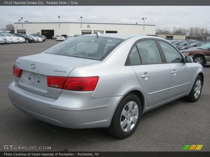 Radiant Silver / Gray 2010 Hyundai Sonata GLS