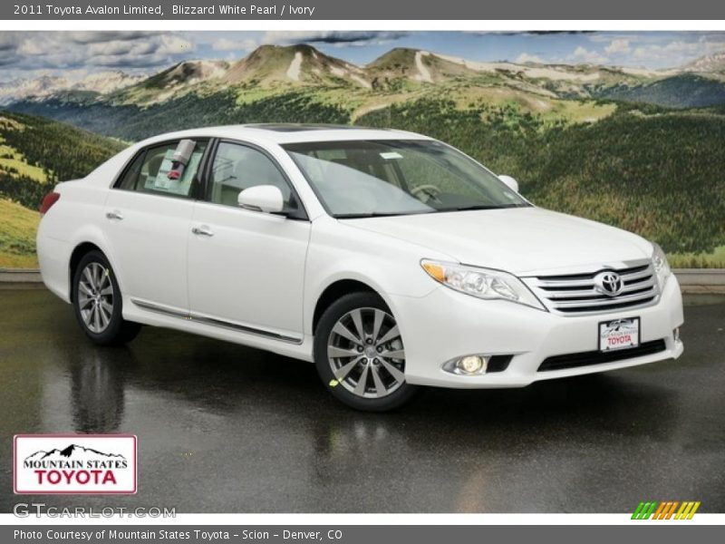 Blizzard White Pearl / Ivory 2011 Toyota Avalon Limited
