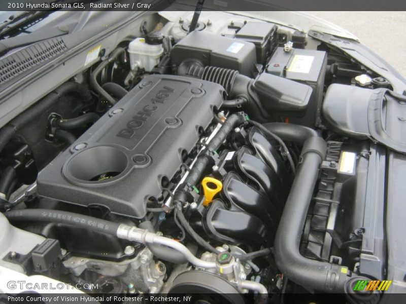 Radiant Silver / Gray 2010 Hyundai Sonata GLS