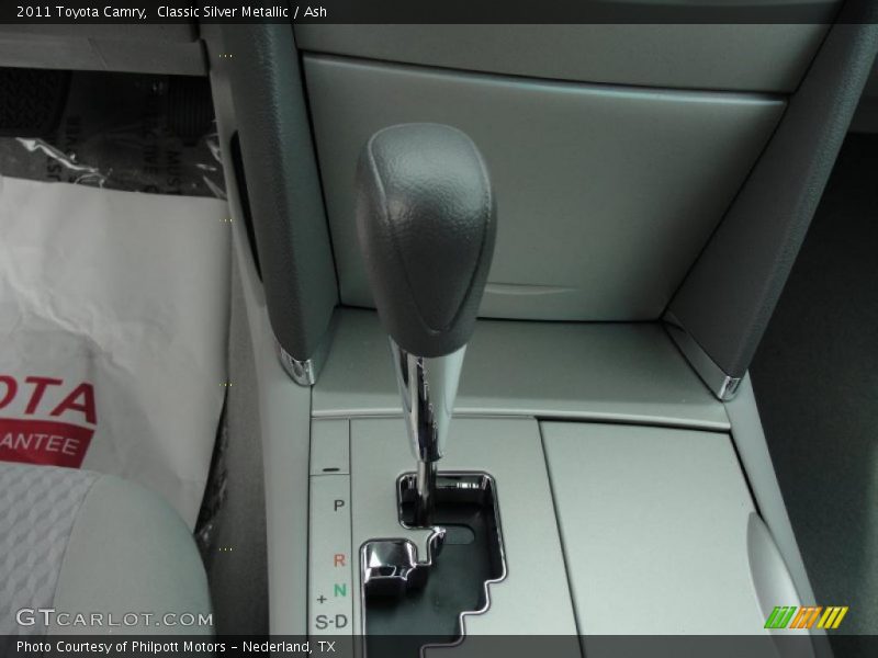 Classic Silver Metallic / Ash 2011 Toyota Camry