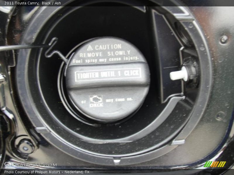 Black / Ash 2011 Toyota Camry
