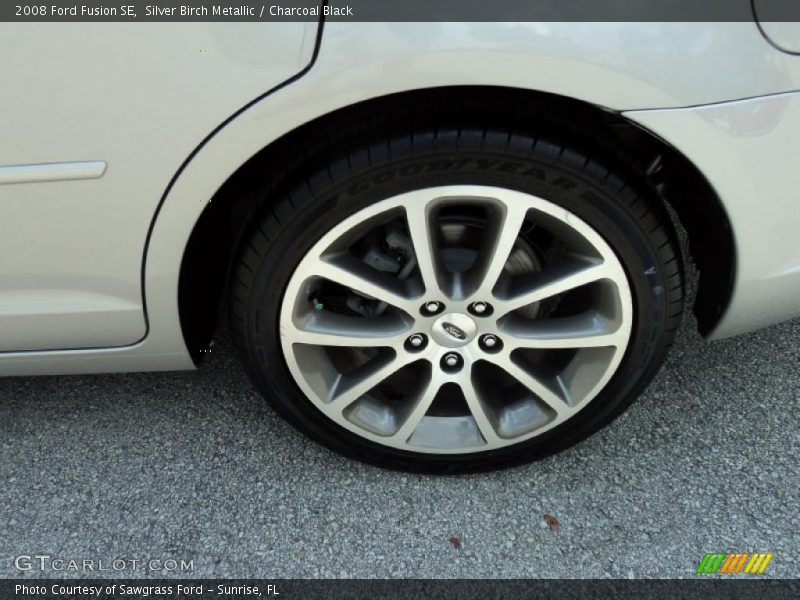 Silver Birch Metallic / Charcoal Black 2008 Ford Fusion SE