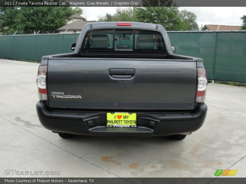 Magnetic Gray Metallic / Graphite Gray 2011 Toyota Tacoma Regular Cab