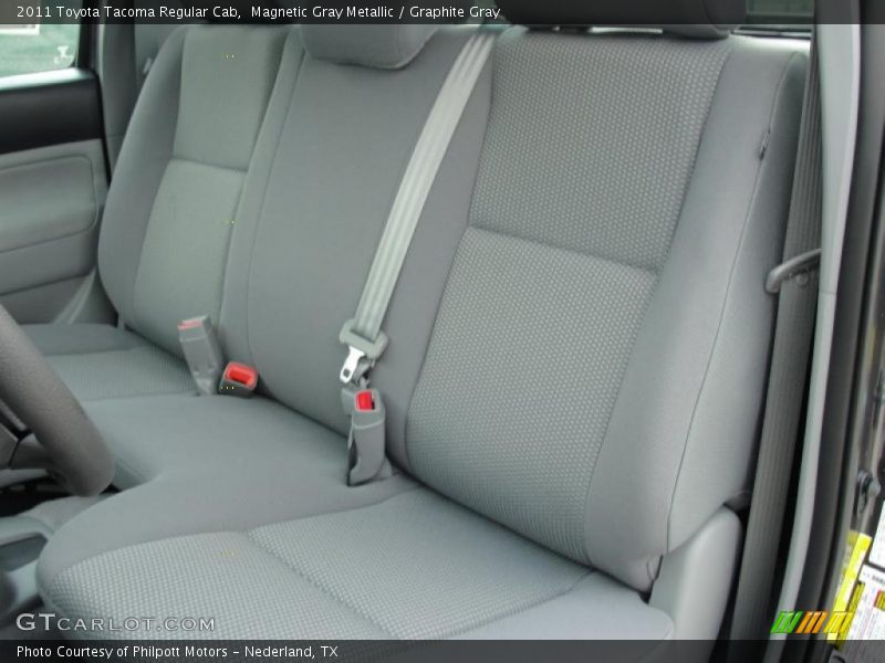 Magnetic Gray Metallic / Graphite Gray 2011 Toyota Tacoma Regular Cab
