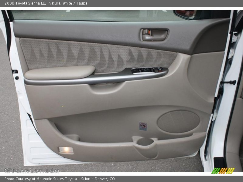 Natural White / Taupe 2008 Toyota Sienna LE