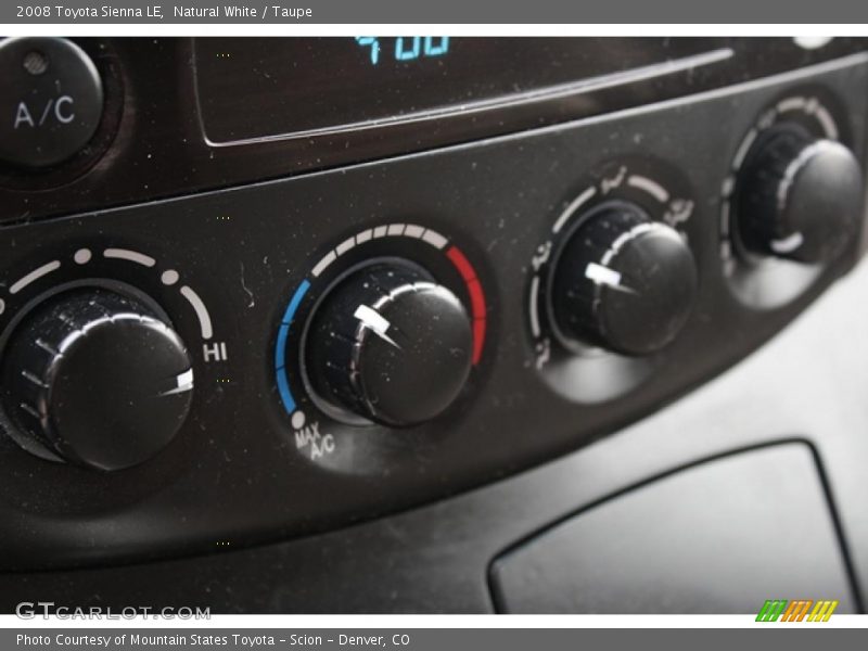 Natural White / Taupe 2008 Toyota Sienna LE