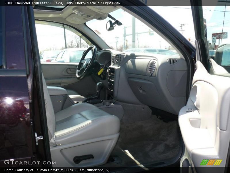 Dark Cherry Metallic / Light Gray 2008 Chevrolet TrailBlazer LT 4x4