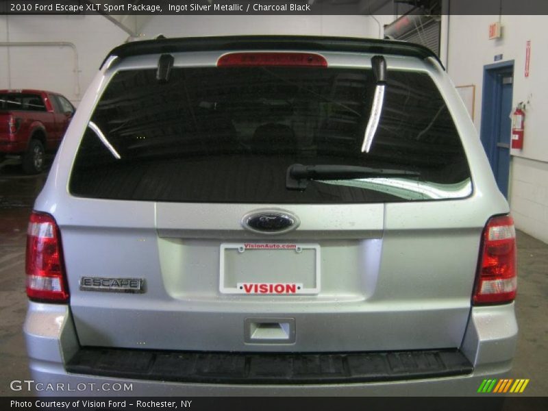 Ingot Silver Metallic / Charcoal Black 2010 Ford Escape XLT Sport Package