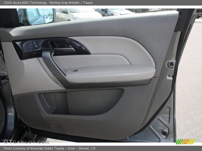 Door Panel of 2009 MDX Technology