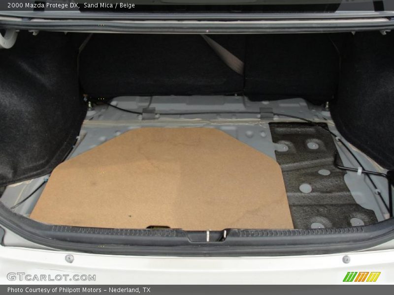  2000 Protege DX Trunk