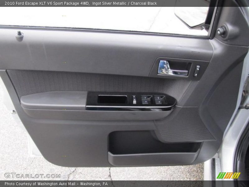 Door Panel of 2010 Escape XLT V6 Sport Package 4WD