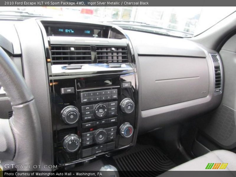 Controls of 2010 Escape XLT V6 Sport Package 4WD