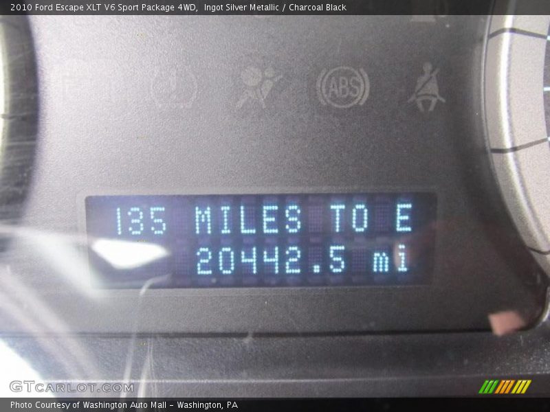 Ingot Silver Metallic / Charcoal Black 2010 Ford Escape XLT V6 Sport Package 4WD