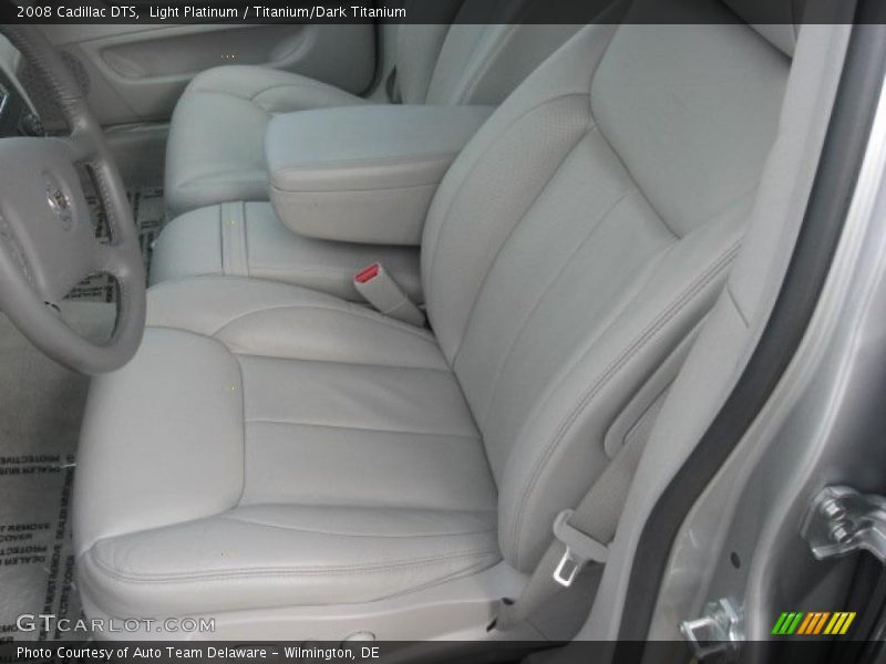 Light Platinum / Titanium/Dark Titanium 2008 Cadillac DTS