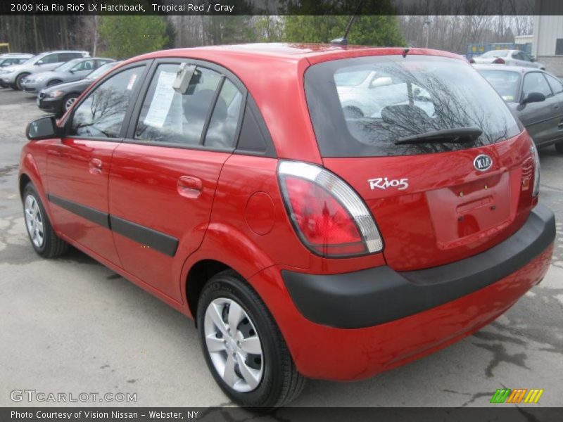 Tropical Red / Gray 2009 Kia Rio Rio5 LX Hatchback