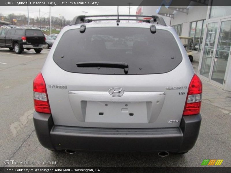 Platinum Metallic / Gray 2007 Hyundai Tucson SE 4WD