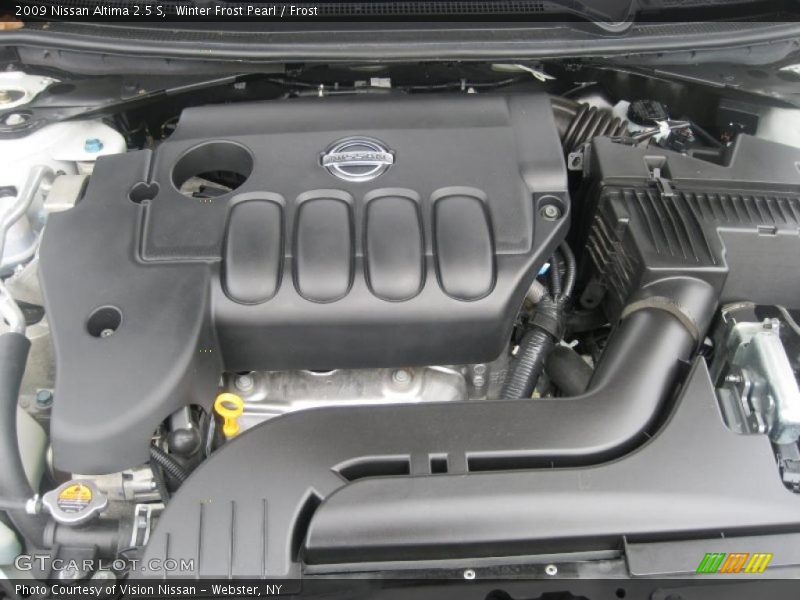 Winter Frost Pearl / Frost 2009 Nissan Altima 2.5 S