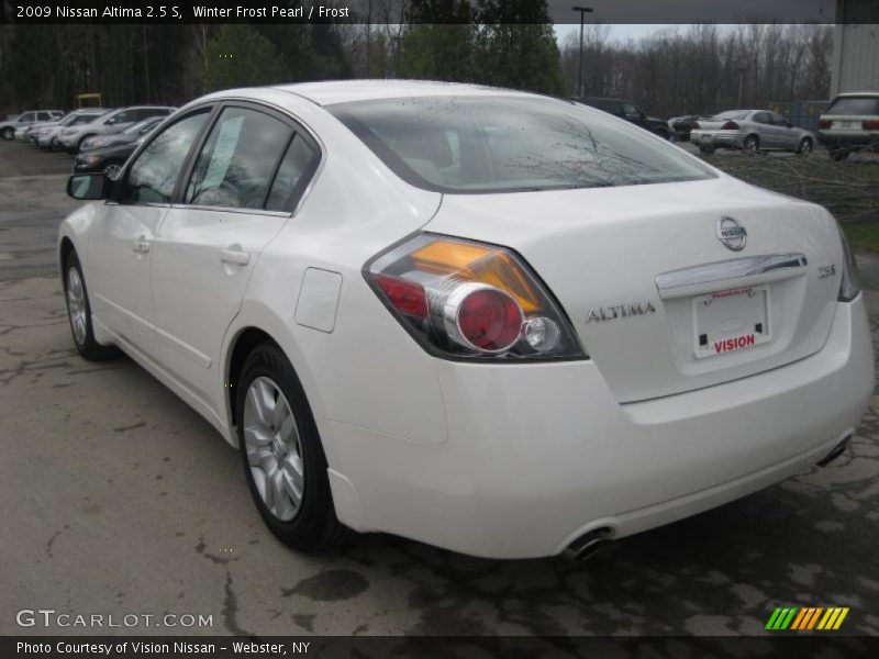 Winter Frost Pearl / Frost 2009 Nissan Altima 2.5 S