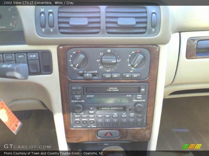 White / Gray 2002 Volvo C70 LT Convertible